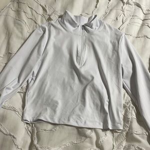 White quarter zip cropped pullover